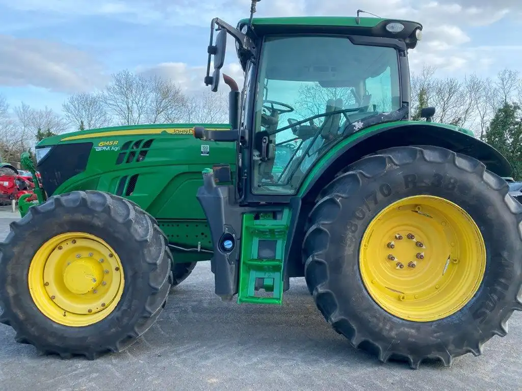Image JOHN DEERE 6145R